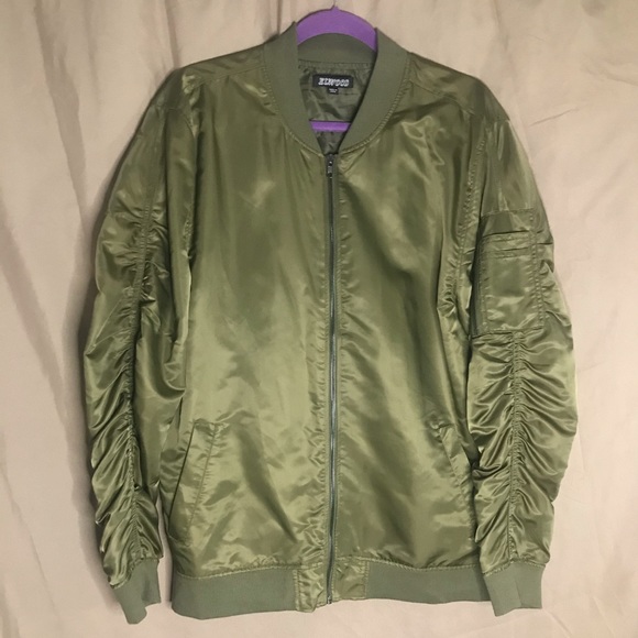 Jacket - Picture 1 of 4
